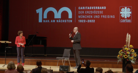 Youtube-Vorschaubild vom Festakt für das 100 Jahre-Jubiläum | © Caritas München und Oberbayern