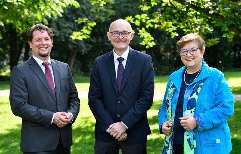 Vorstand seit 2021: Thomas Schwarz, Prof. Dr. Hermann Sollfrank, Gabriele Stark-Angermeier, 2021. | © (DiCV München und Freising e. V.)
